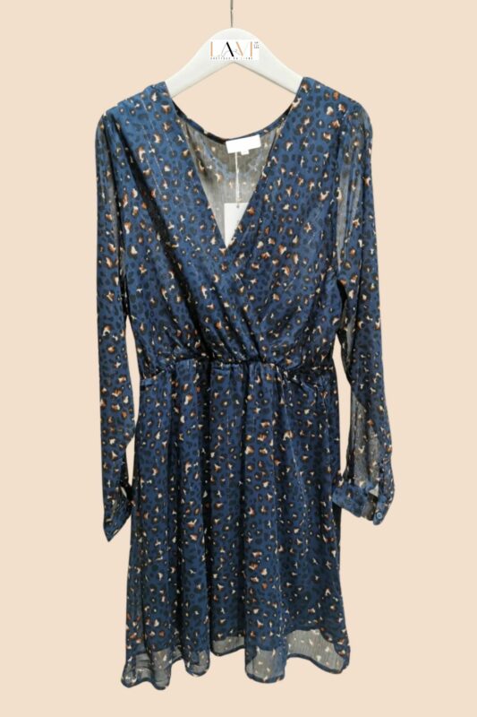 Robe Leyla