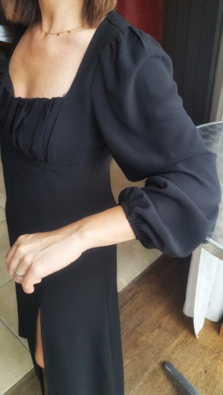 Robe Gladys – Image 2