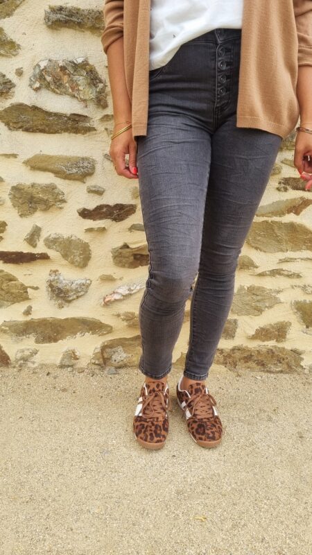 Jean Blue anthracite