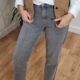 Jean gris femme coupe droite vue de face